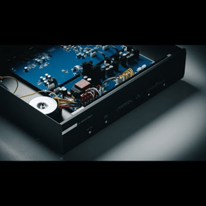 Thumbnail of the video review https://www.youtube.com/watch?v=6D26Aygx0Mk