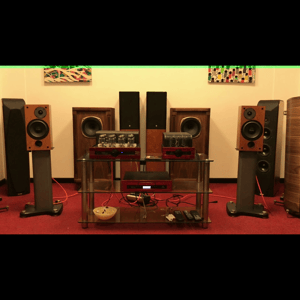 Thumbnail of the video review https://www.youtube.com/watch?v=qE9cZLk0nDE