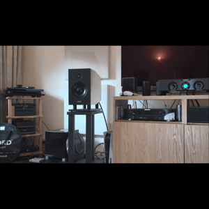 Thumbnail of the video review https://www.youtube.com/watch?v=NfgFAa_sqG0