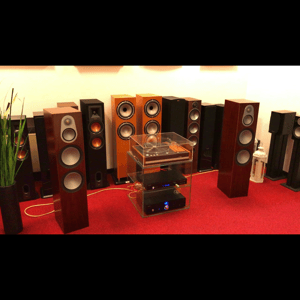 Thumbnail of the video review https://www.youtube.com/watch?v=2FbiSIUiy9Q