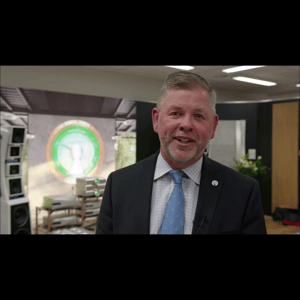 Thumbnail of the video review https://www.youtube.com/watch?v=GPQjR1NpzpY