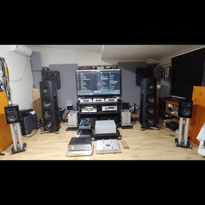 Thumbnail of the video review https://www.youtube.com/watch?v=2m3LvFTdHwU