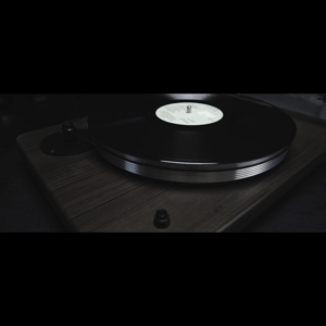 Thumbnail of the video review https://www.youtube.com/watch?v=1vcBw_0WAE4