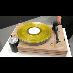 Thumbnail of the video review https://www.youtube.com/watch?v=fDohhyNVIKs