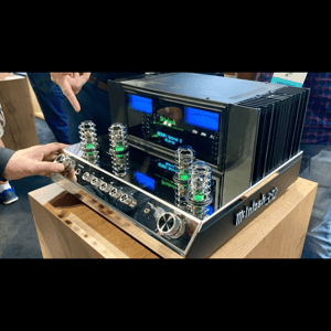 Thumbnail of the video review https://www.youtube.com/watch?v=R4FlFa83UBY