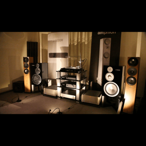 Thumbnail of the video review https://www.youtube.com/watch?v=uK1qxgH624c