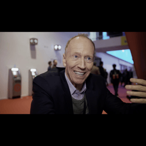 Thumbnail of the video review https://www.youtube.com/watch?v=oKwW5BT32rs