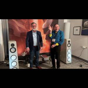 Thumbnail of the video review https://www.youtube.com/watch?v=FqaAqKz5xcY