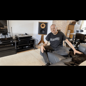 Thumbnail of the video review https://www.youtube.com/watch?v=Wy-VTC33GaM