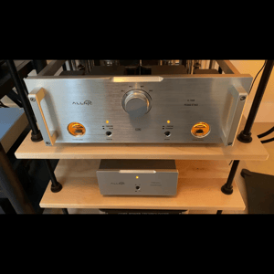 Thumbnail of the video review https://www.youtube.com/watch?v=6qN2u0t1bE8