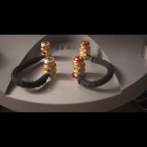 Thumbnail of the video review https://www.youtube.com/watch?v=mpFmfpY6_Wk