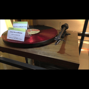 Thumbnail of the video review https://www.youtube.com/watch?v=1CzVWrk0Omk