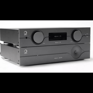 Thumbnail of the video review https://www.youtube.com/watch?v=KmVks-5k5pE