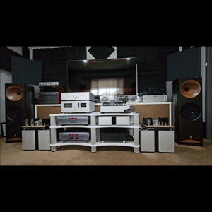 Thumbnail of the video review https://www.youtube.com/watch?v=ZiBs0DkaHs8