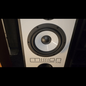 Thumbnail of the video review https://www.youtube.com/watch?v=ZNwBjctSmqY