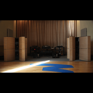 Thumbnail of the video review https://www.youtube.com/watch?v=SaDYzHpJeA0