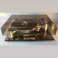 Oracle Audio Bronze Dustcover variant 1