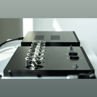 E.A.T. - European Audio Team E-Glo 2 variant 3