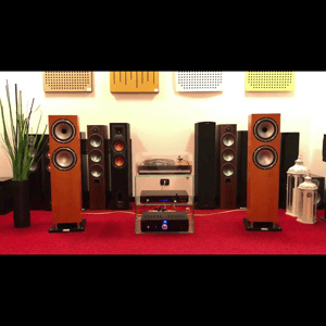 Thumbnail of the video review https://www.youtube.com/watch?v=9j2RxQuk8AI