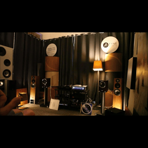 Thumbnail of the video review https://www.youtube.com/watch?v=imE_iH3cCMI