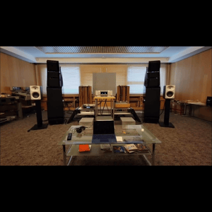 Thumbnail of the video review https://www.youtube.com/watch?v=Ahvb-rdbJVo