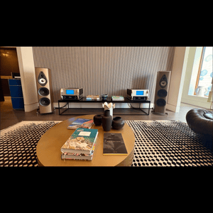 Thumbnail of the video review https://www.youtube.com/watch?v=q6A1t80tAZw