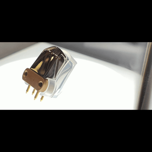 Thumbnail of the video review https://www.youtube.com/watch?v=U7JhcnZ9oZM