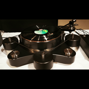 Thumbnail of the video review https://www.youtube.com/watch?v=hQar3SFqnYQ