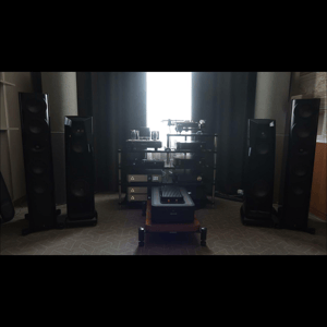 Thumbnail of the video review https://www.youtube.com/watch?v=xUffcieJ5us