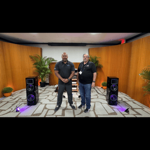 Thumbnail of the video review https://www.youtube.com/watch?v=R95AZU7F9DU