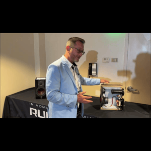 Thumbnail of the video review https://www.youtube.com/watch?v=0h0wBZLVcXI