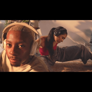 Thumbnail of the video review https://www.youtube.com/watch?v=UWmAAbAQDYM