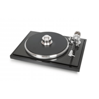 E.A.T. - European Audio Team C-Major turntable variant 1