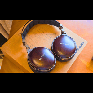 Thumbnail of the video review https://www.youtube.com/watch?v=ysZWWxM5eU8