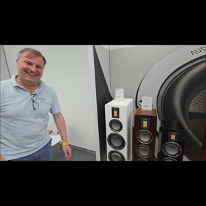 Thumbnail of the video review https://www.youtube.com/watch?v=OU082aMwygc