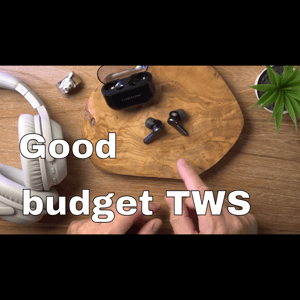 Thumbnail of the video review https://www.youtube.com/watch?v=UVT5bQFXXVk