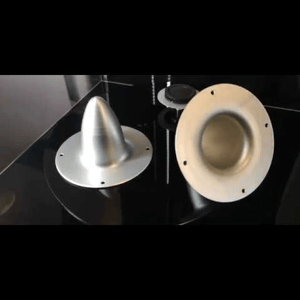 Thumbnail of the video review https://www.youtube.com/watch?v=YYX_nHm4tSA