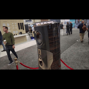 Thumbnail of the video review https://www.youtube.com/watch?v=npJQdDoAcYY