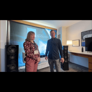 Thumbnail of the video review https://www.youtube.com/watch?v=O3GmNl0t1sY