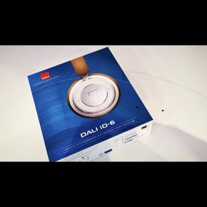 Thumbnail of the video review https://www.youtube.com/watch?v=j1lAxVn6nm8