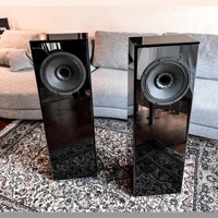 Daniel Hertz Amber Midnight variant 2