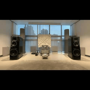 Thumbnail of the video review https://www.youtube.com/watch?v=n-oBGljvrl8