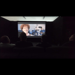 Thumbnail of the video review https://www.youtube.com/watch?v=fKpyHNmFCng