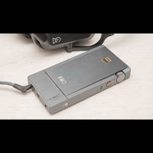 Thumbnail of the video review https://www.youtube.com/watch?v=4Igw20mjKo4