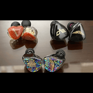 Thumbnail of the video review https://www.youtube.com/watch?v=4yCXLbevwSU