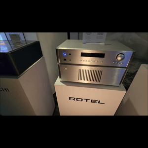 Thumbnail of the video review https://www.youtube.com/watch?v=Y2XMJuCNKhM