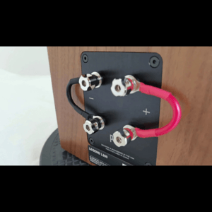 Thumbnail of the video review https://www.youtube.com/watch?v=-SDVEWjV8EY