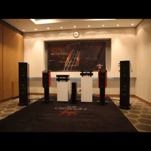 Thumbnail of the video review https://www.youtube.com/watch?v=Vqjgf_Woatg