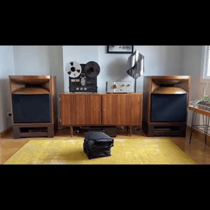 Thumbnail of the video review https://www.youtube.com/watch?v=y8M0cCVAbt8