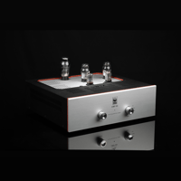 SW1x AMP III “Trinity” Integrated Amplifier variant 4